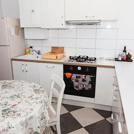 Apartment Cozy Sunny In The Center Of Prague Warsaw
