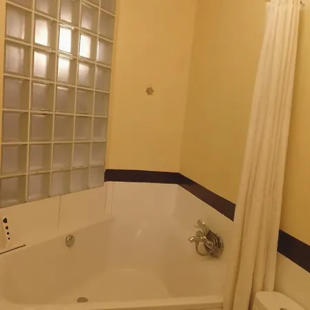 Cozy Sunny In The Center Of Prague Apartment Warschau