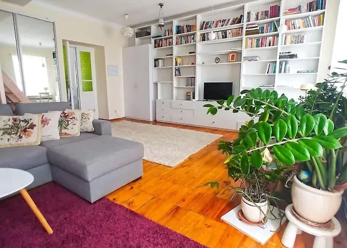 Cozy Sunny In The Center Of Prague Apartment *